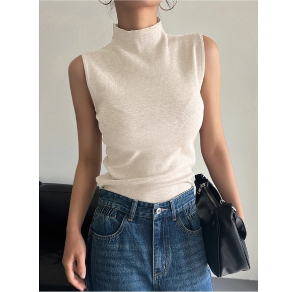 Knit High Neck Beige Sleeveless Top - Picture 4 of 7